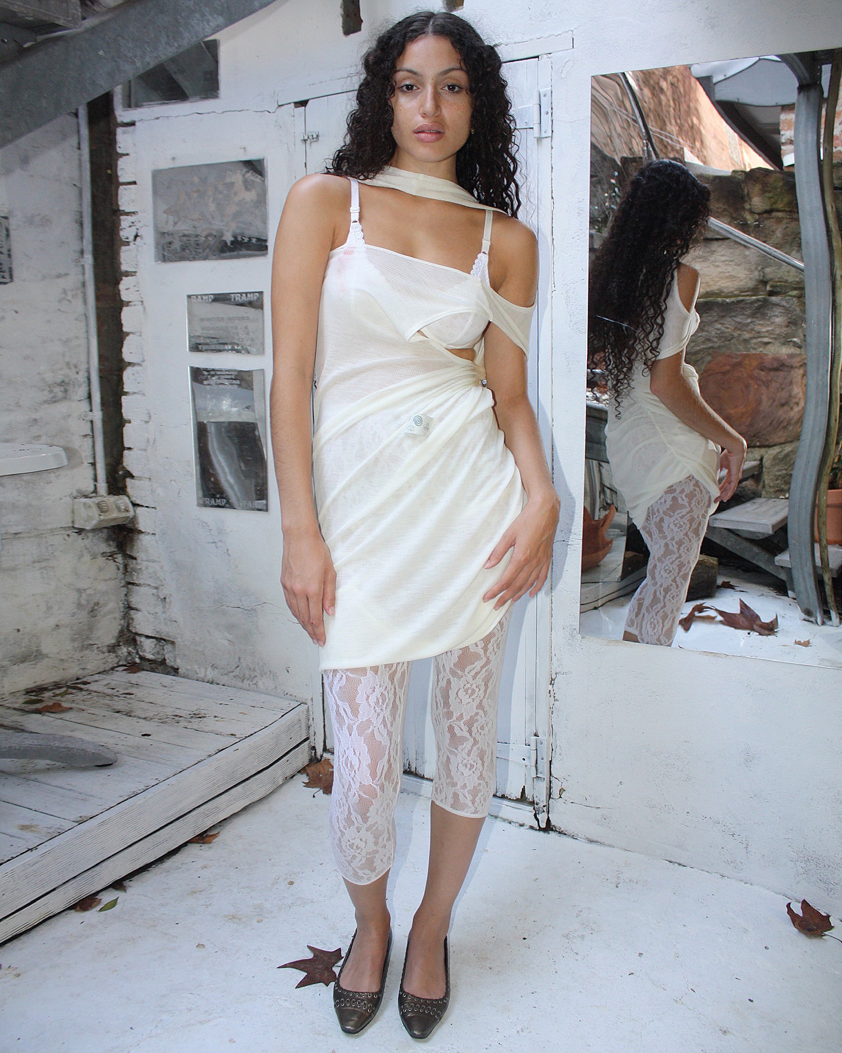 Multiway Tank in white superfine merino rib