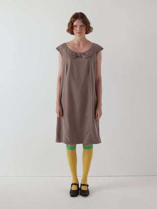office bow dress in fawn