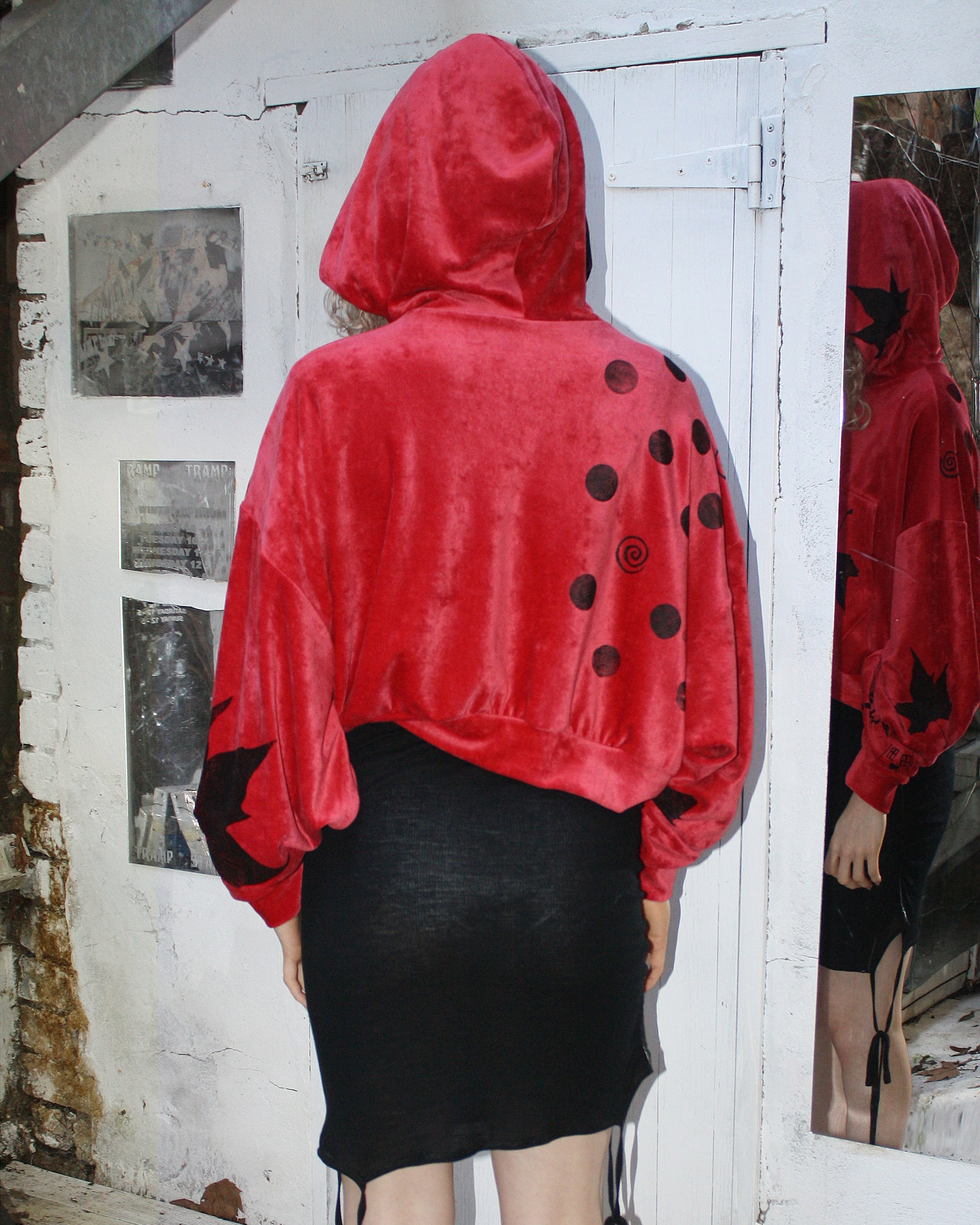 Yummy mummy hoodie in red