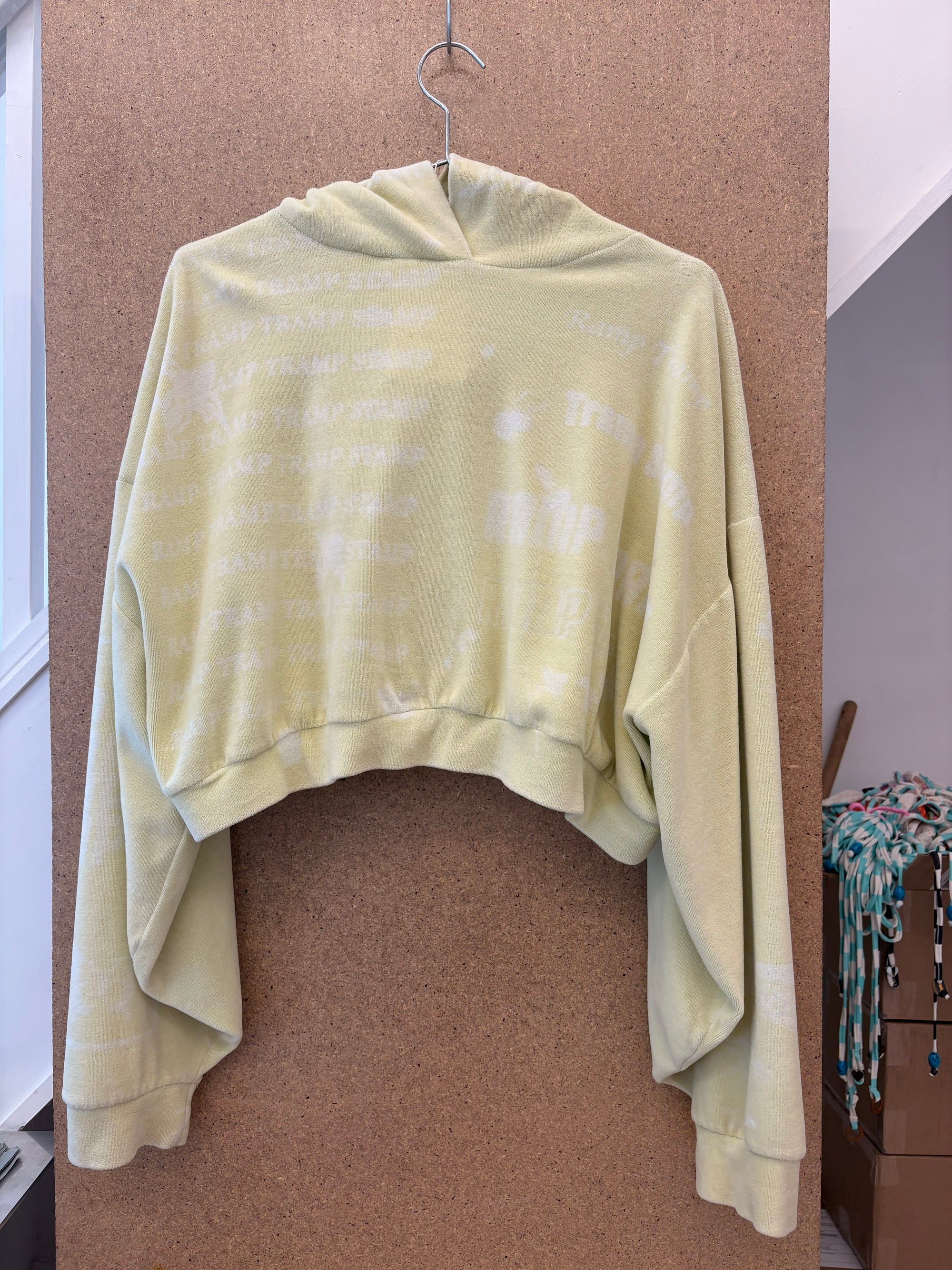 yummy mummy hoodie in citrine