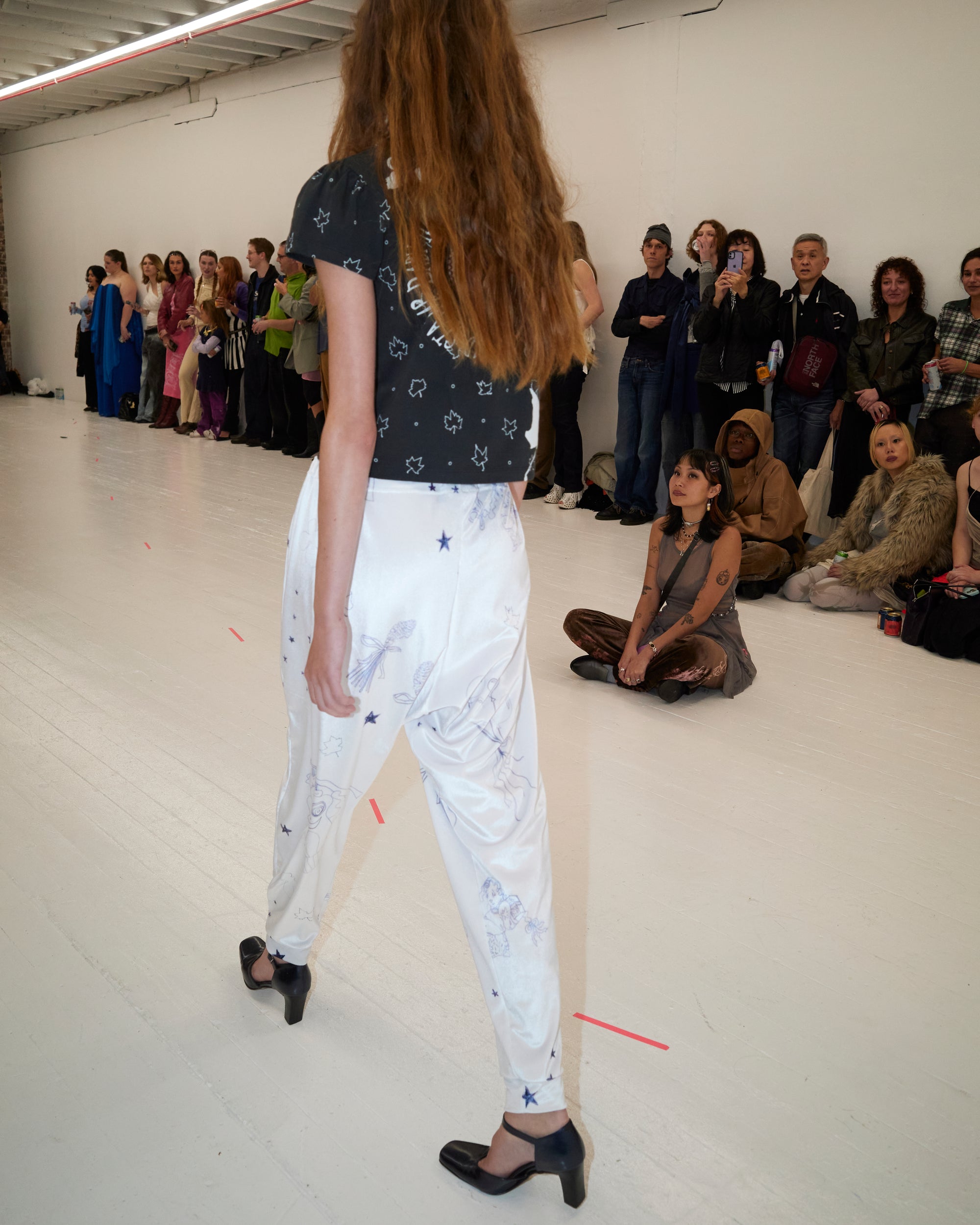 Drop crotch long johns in tooth