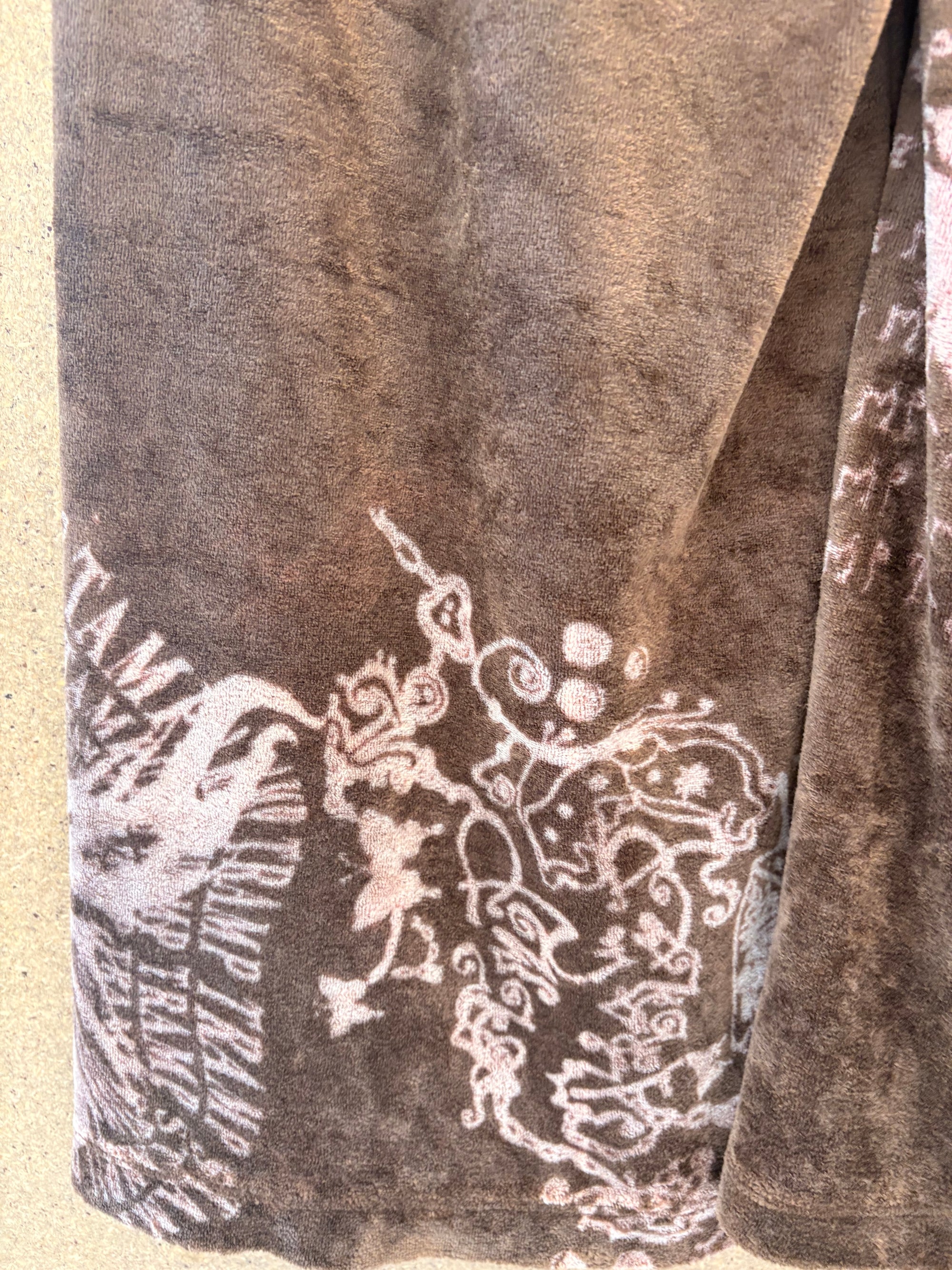 Yummy Mummy Trackpants in Teddy