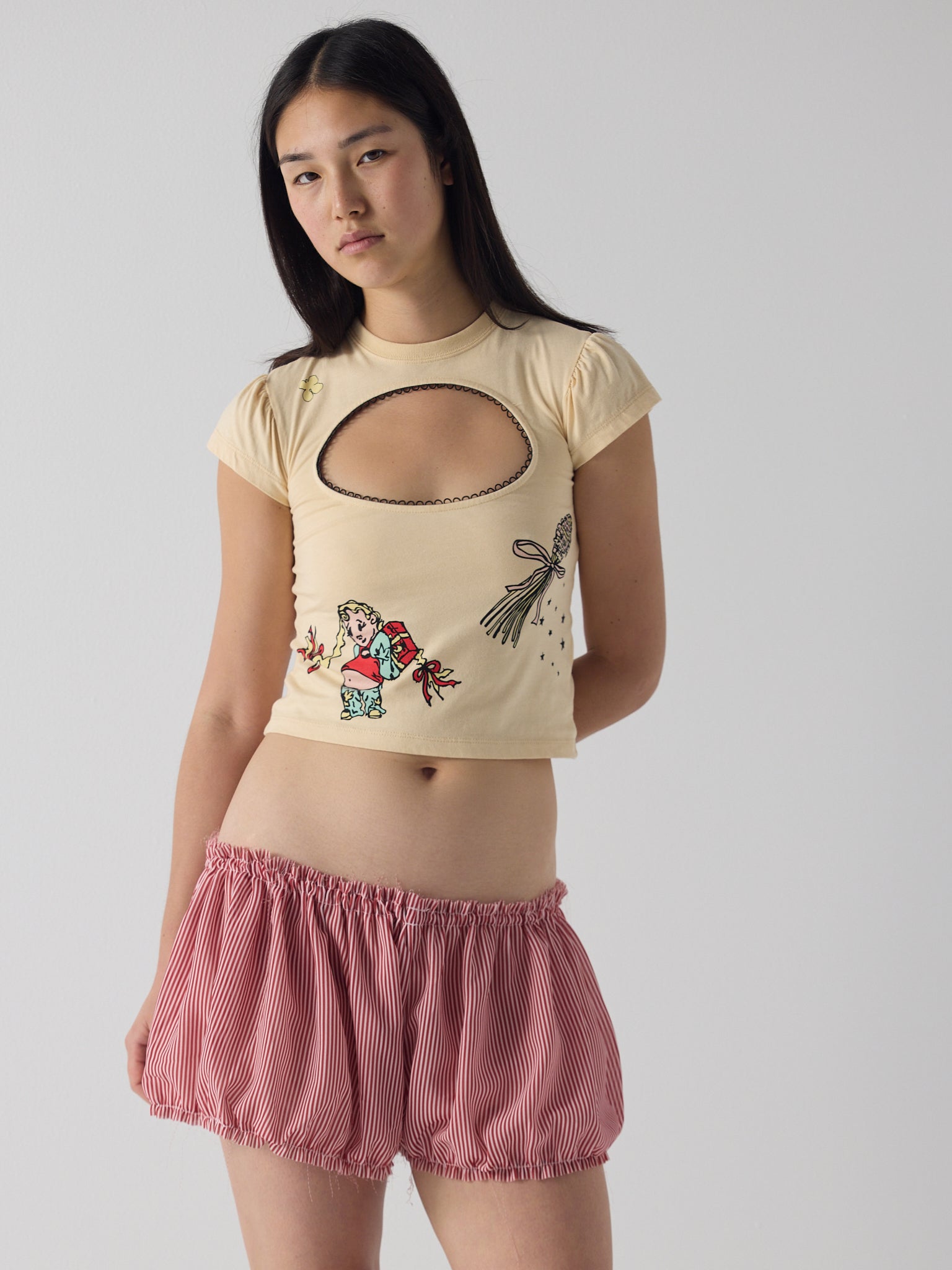 logo removal baby tee in cutie crème fraîche