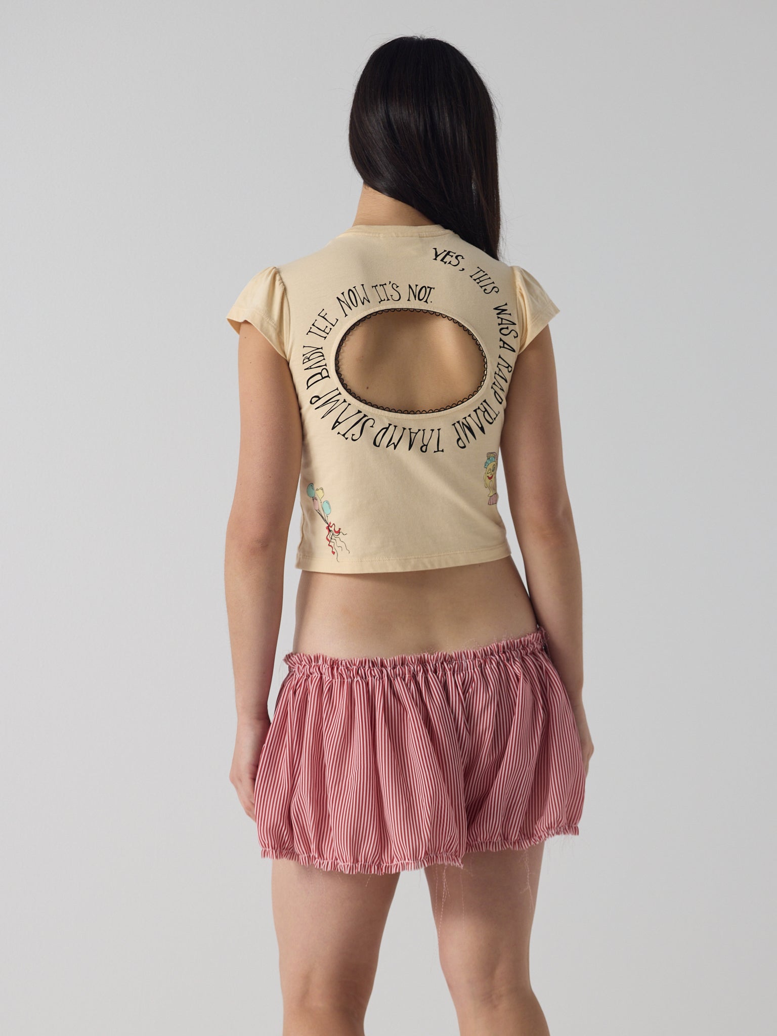 logo removal baby tee in cutie crème fraîche