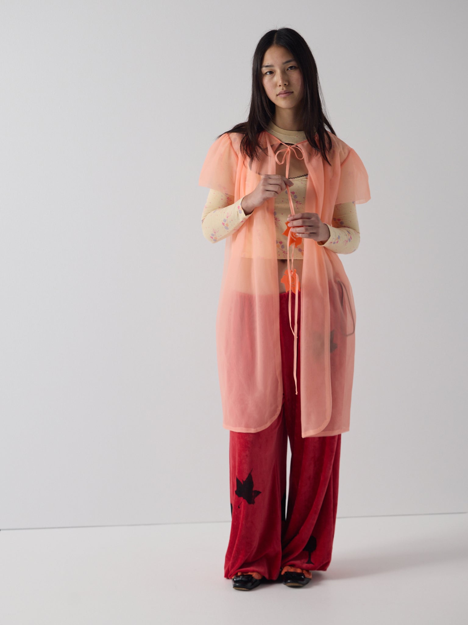 Soft flame peignoir