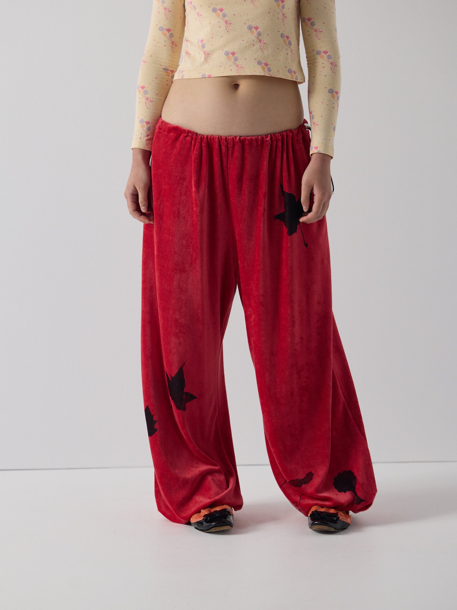 Yummy Mummy Track Pants in red