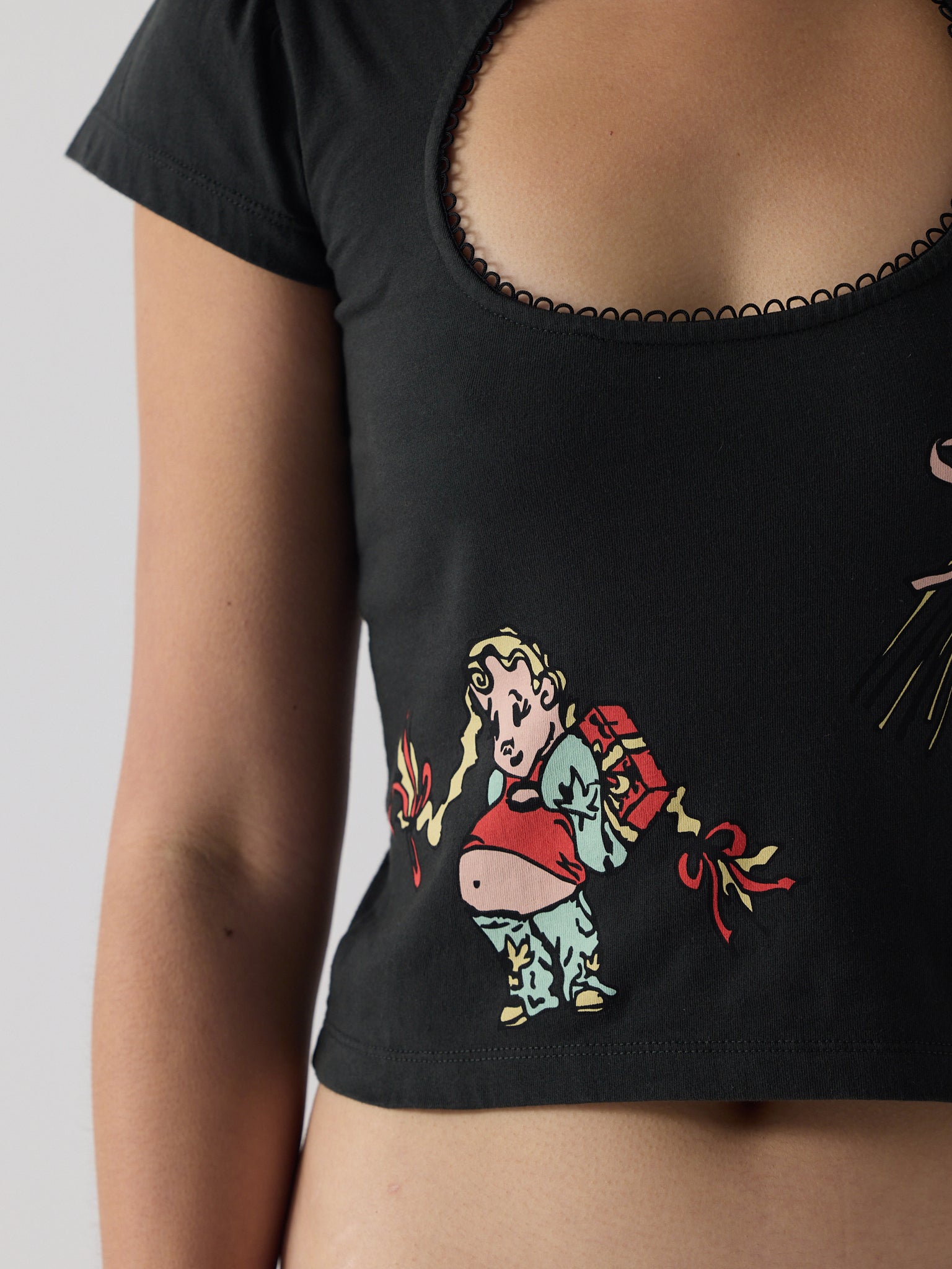 logo removal baby tee in cutie charcoal