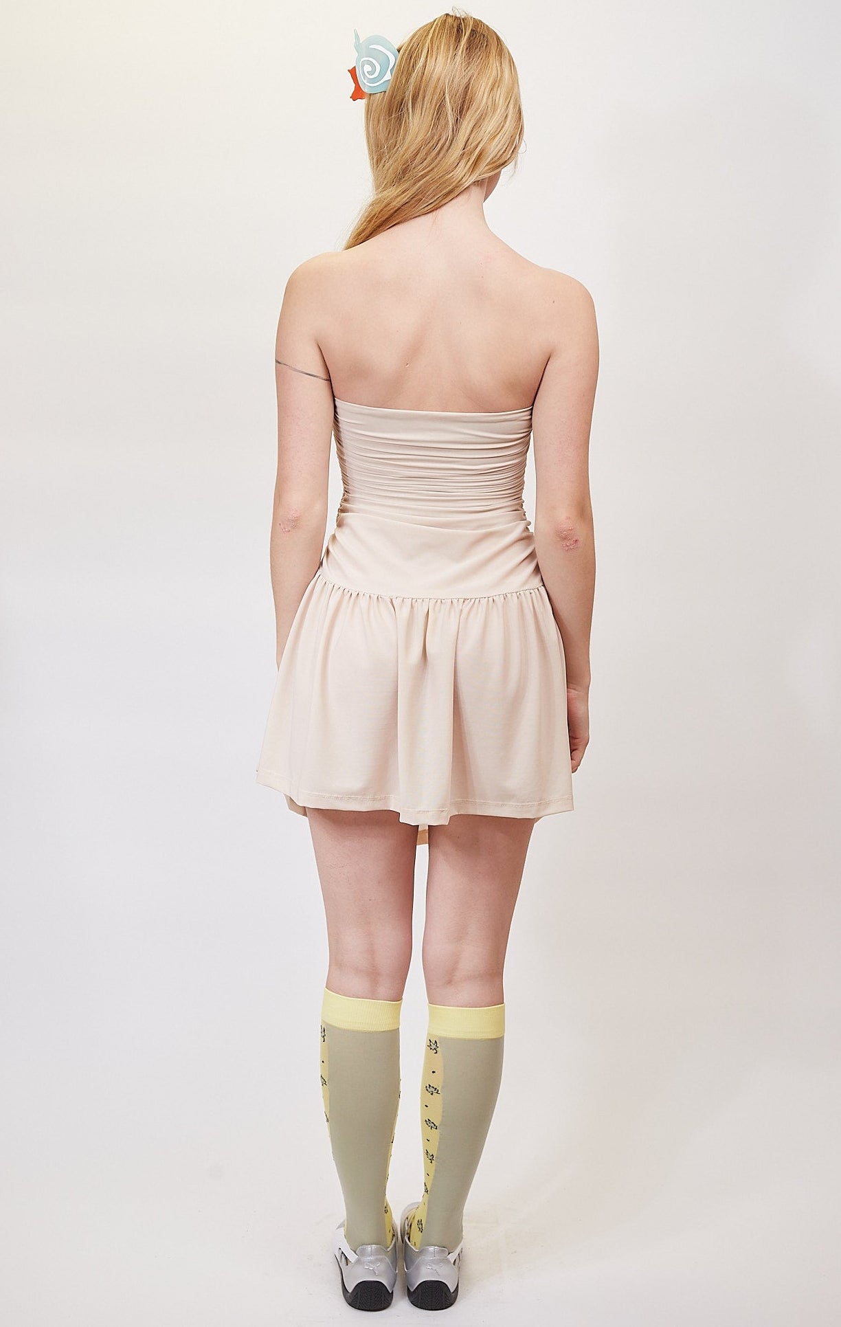 Twist dress in nude power mesh