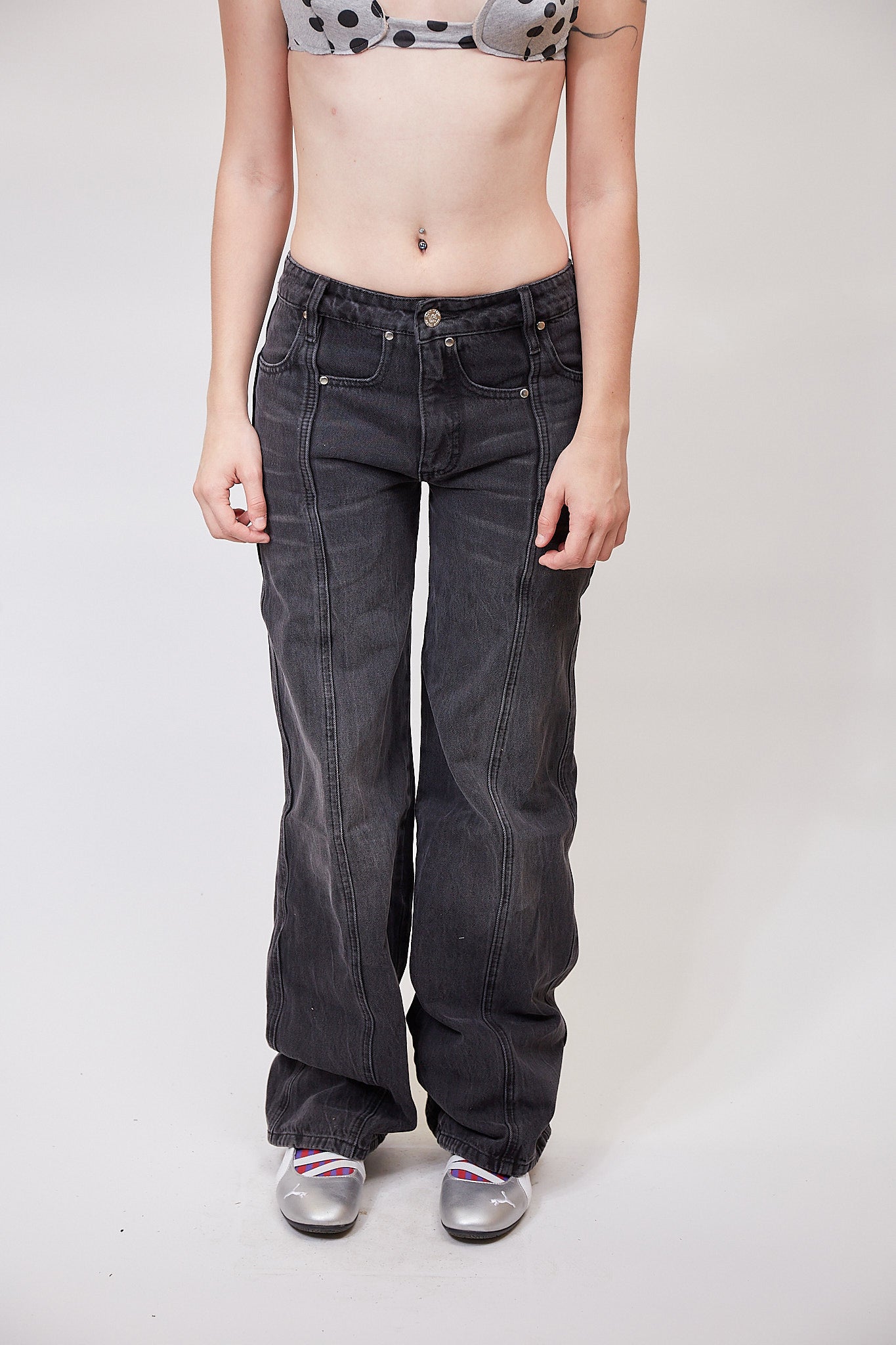 8-pocket jeans