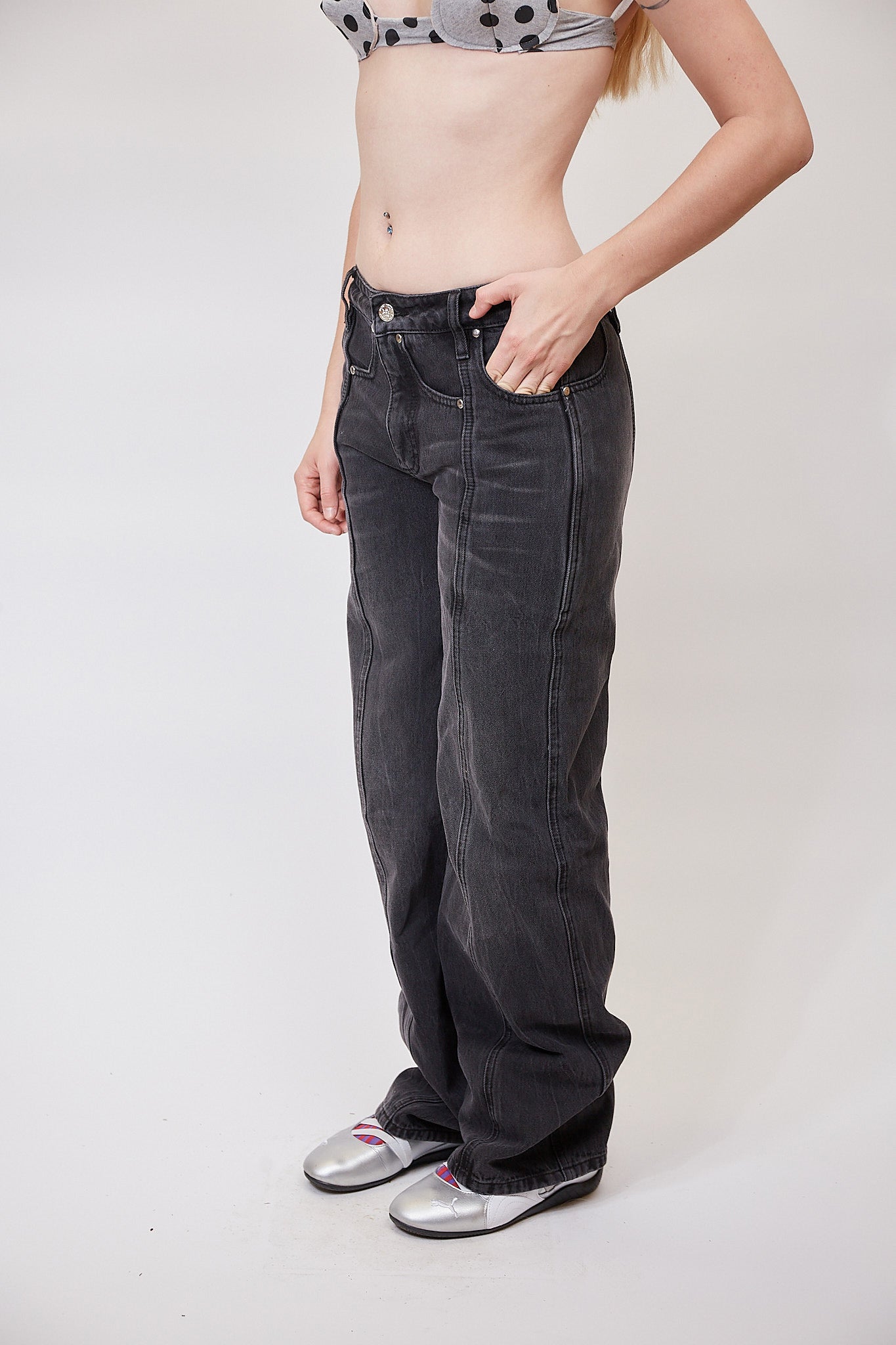 8-pocket jeans