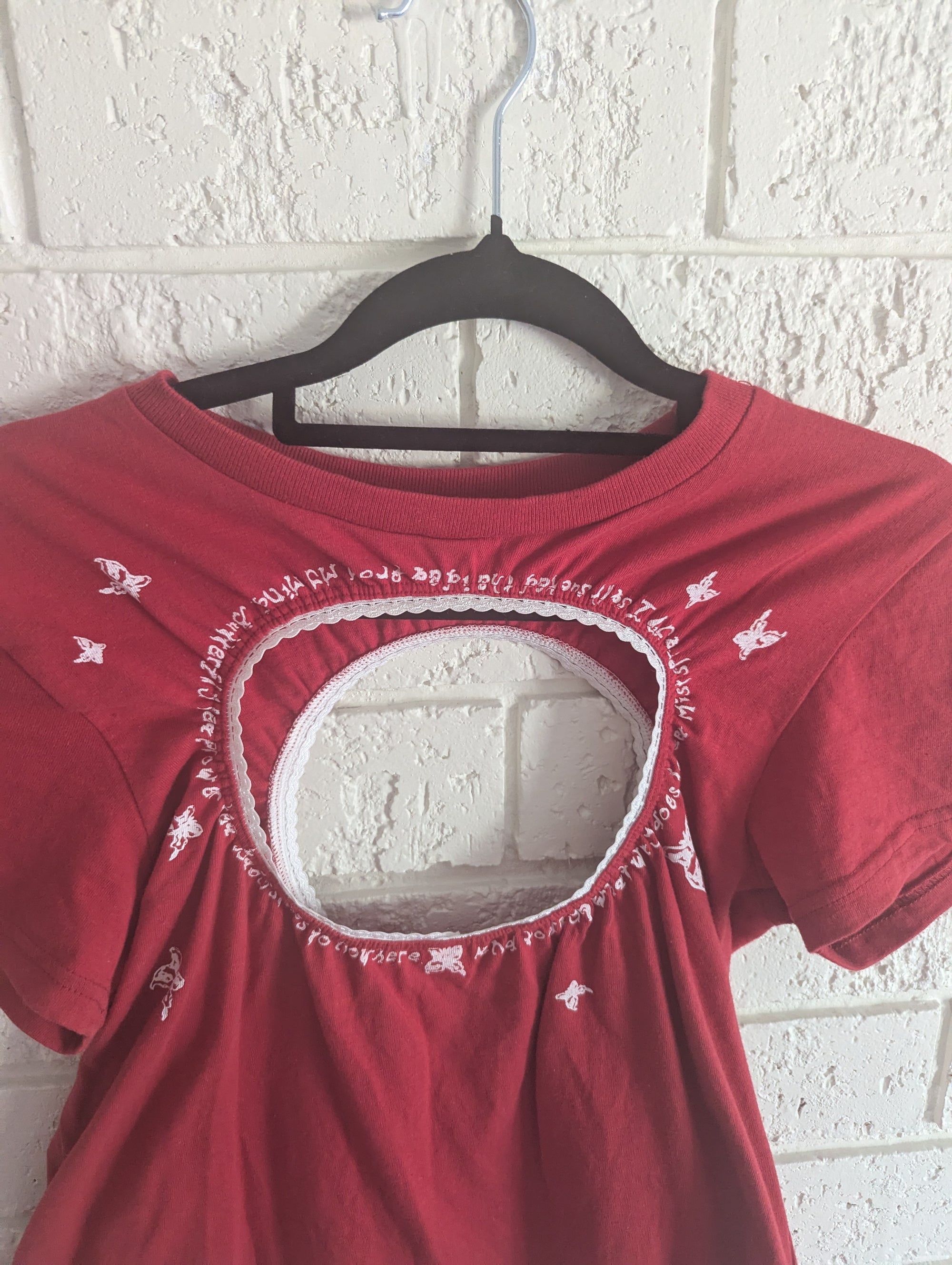 og red logo removal baby tee in large