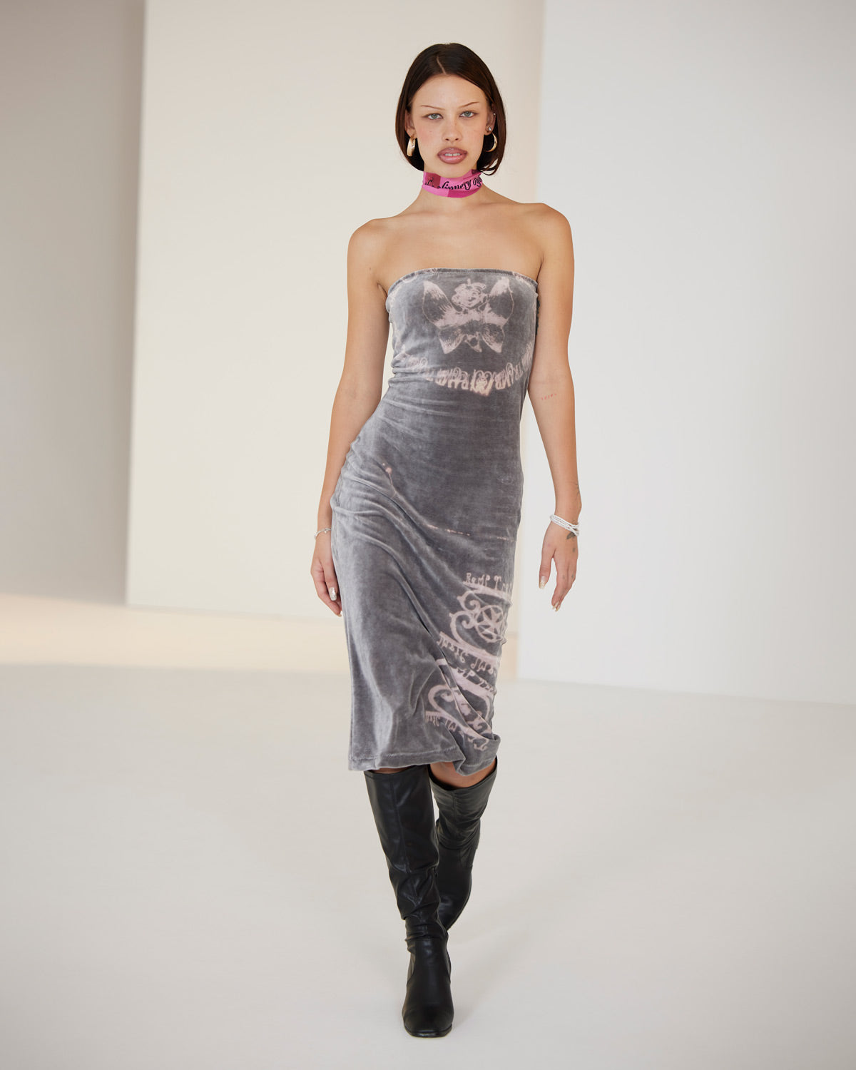 Yummy mummy tube dress in STAR FIT 2
