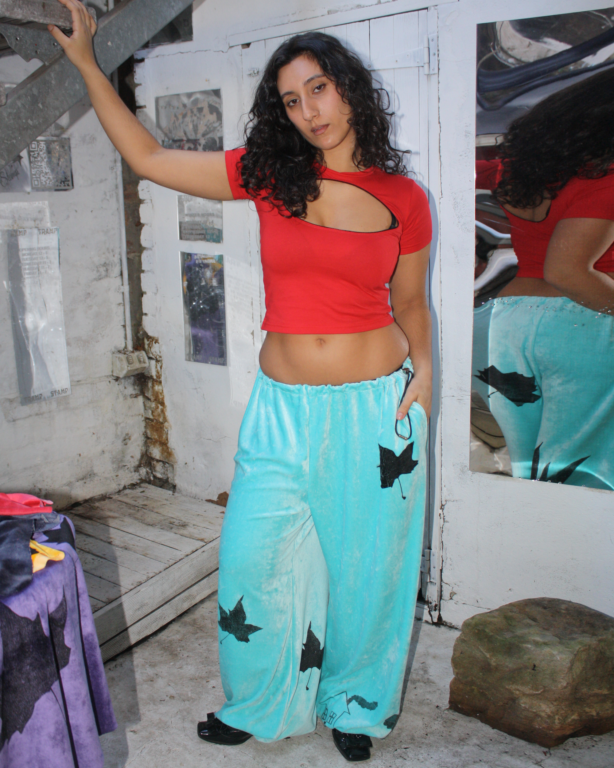 Yummy Mummy Trackpants in aqua