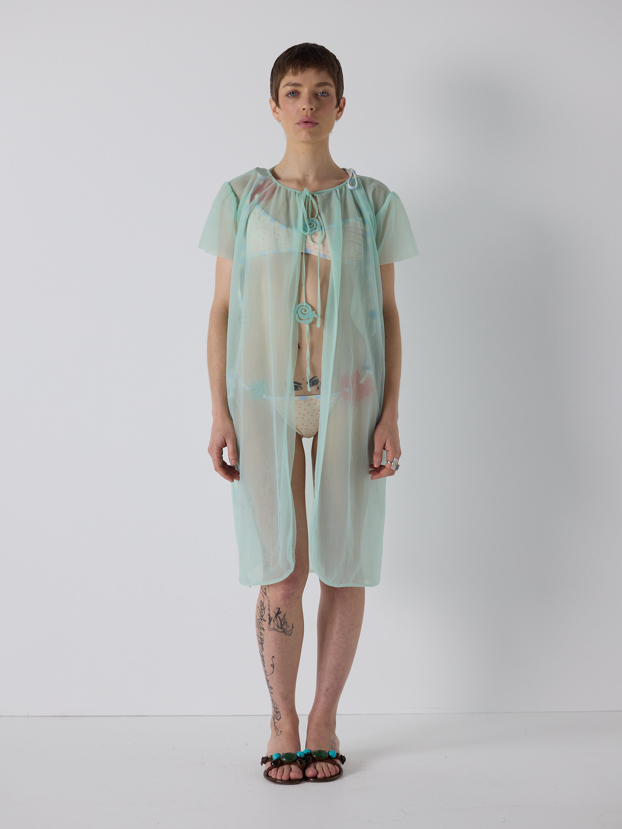 honor wears the peignoir in aqua