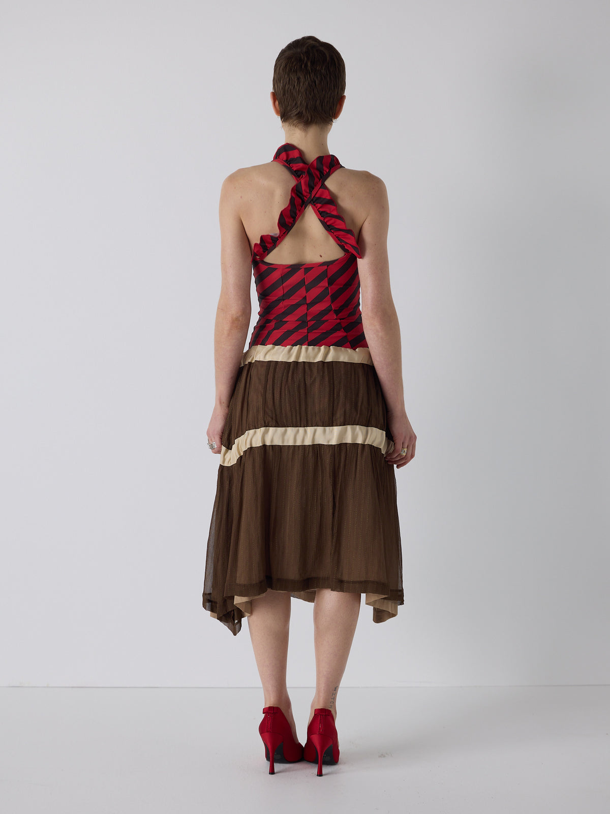 honor wears the drop waist tiered skirt in brown, fit 1