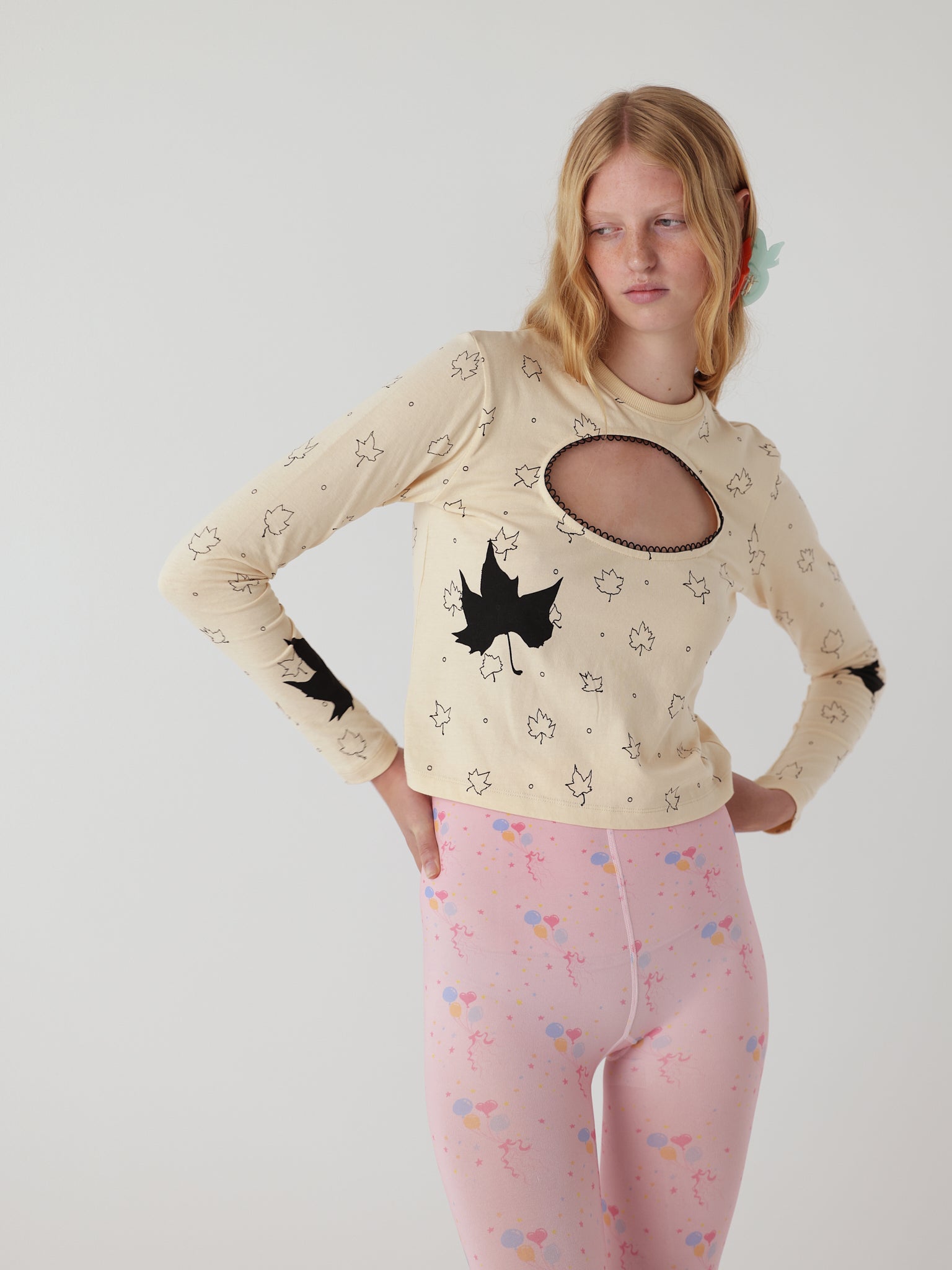 Logo removal long sleeve in sand