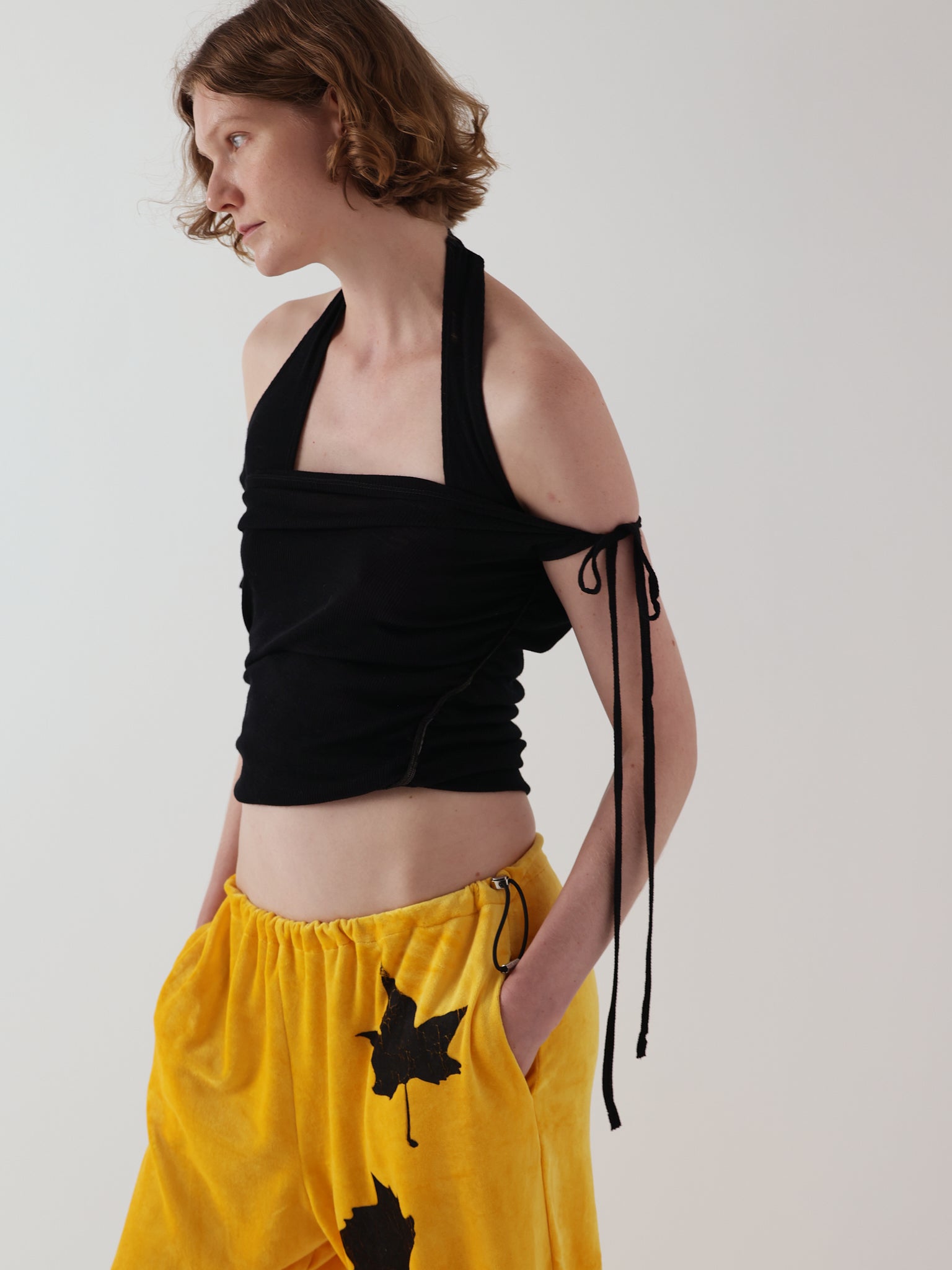 Multiway Tank in black merino