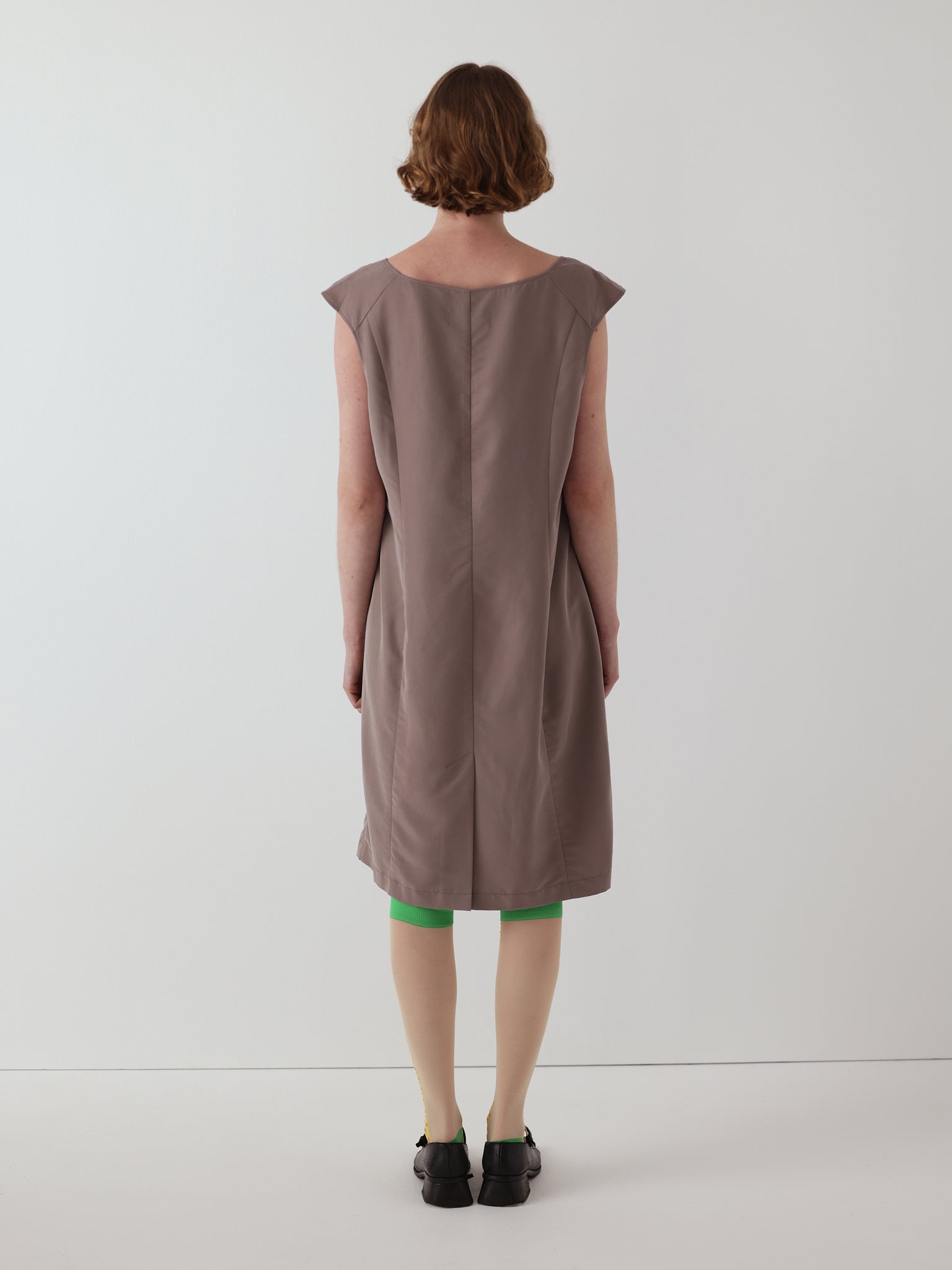 Office bow dress in fawn