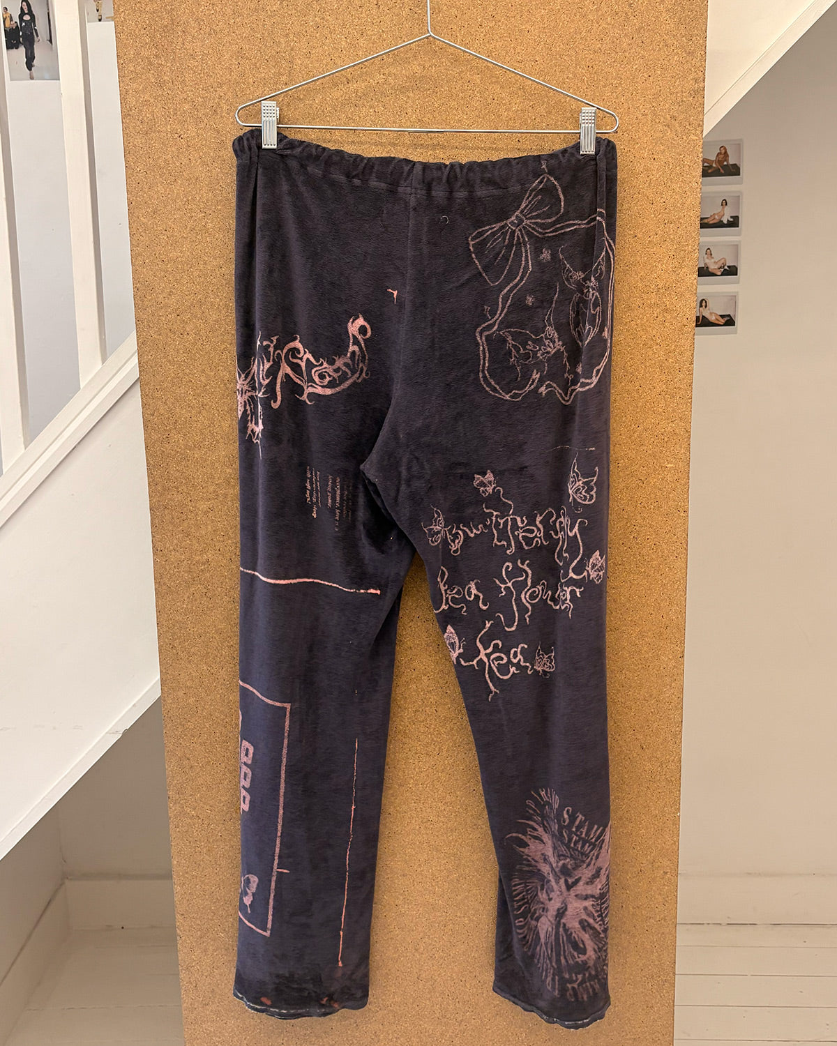 yummy mummy track pants in midnight fit 2